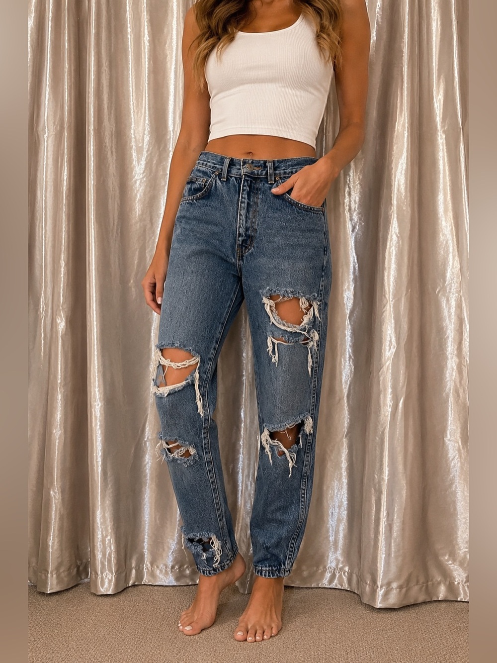 Vintage Chic Brand High Waisted Distressed Mom Jeans Size 10